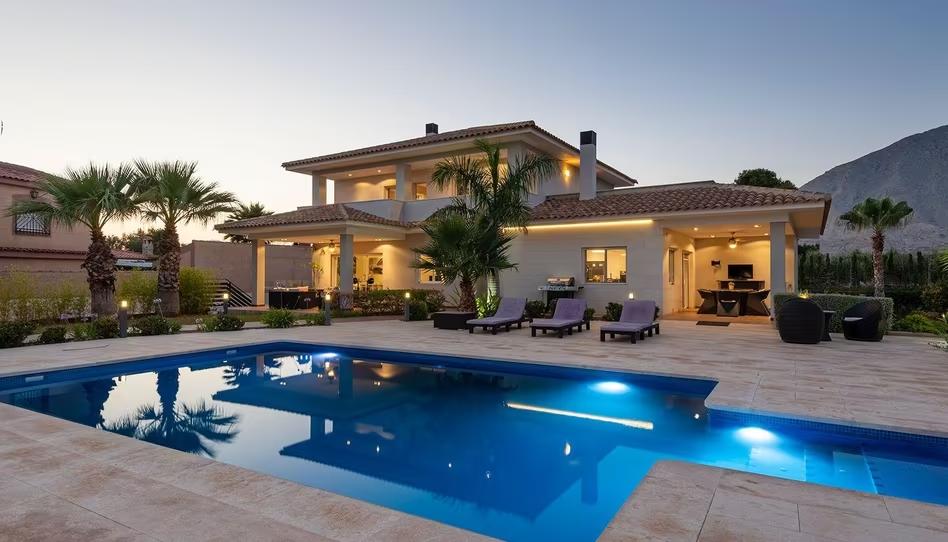 Chalet Altos de La Zubia